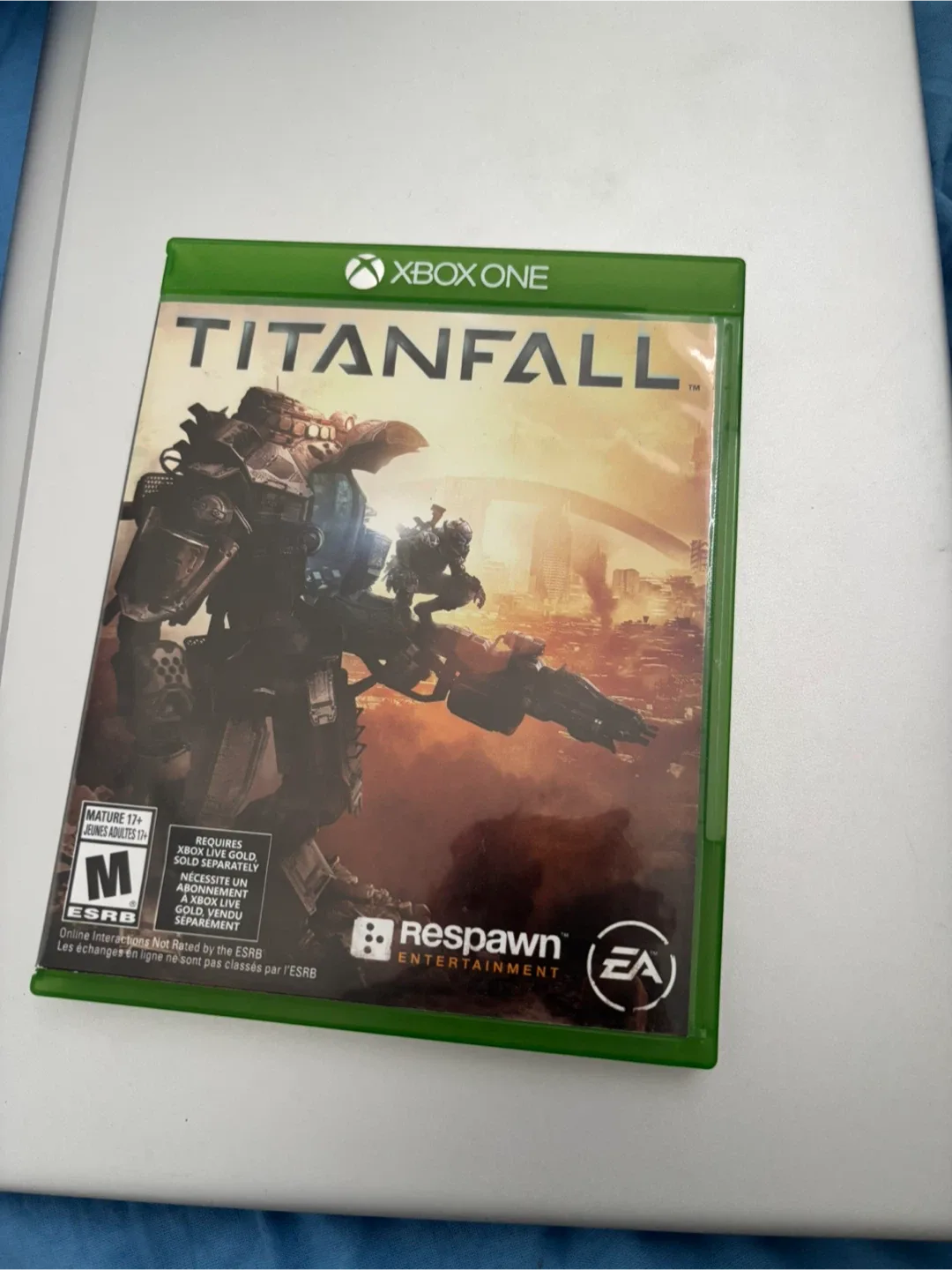 Titanfall Xbox One Game image indicator(2)