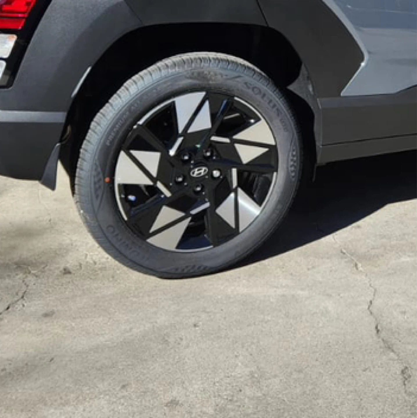 Kumho Solus TA51 Tire - 4 tires - 215/55R18 95V - photo 3