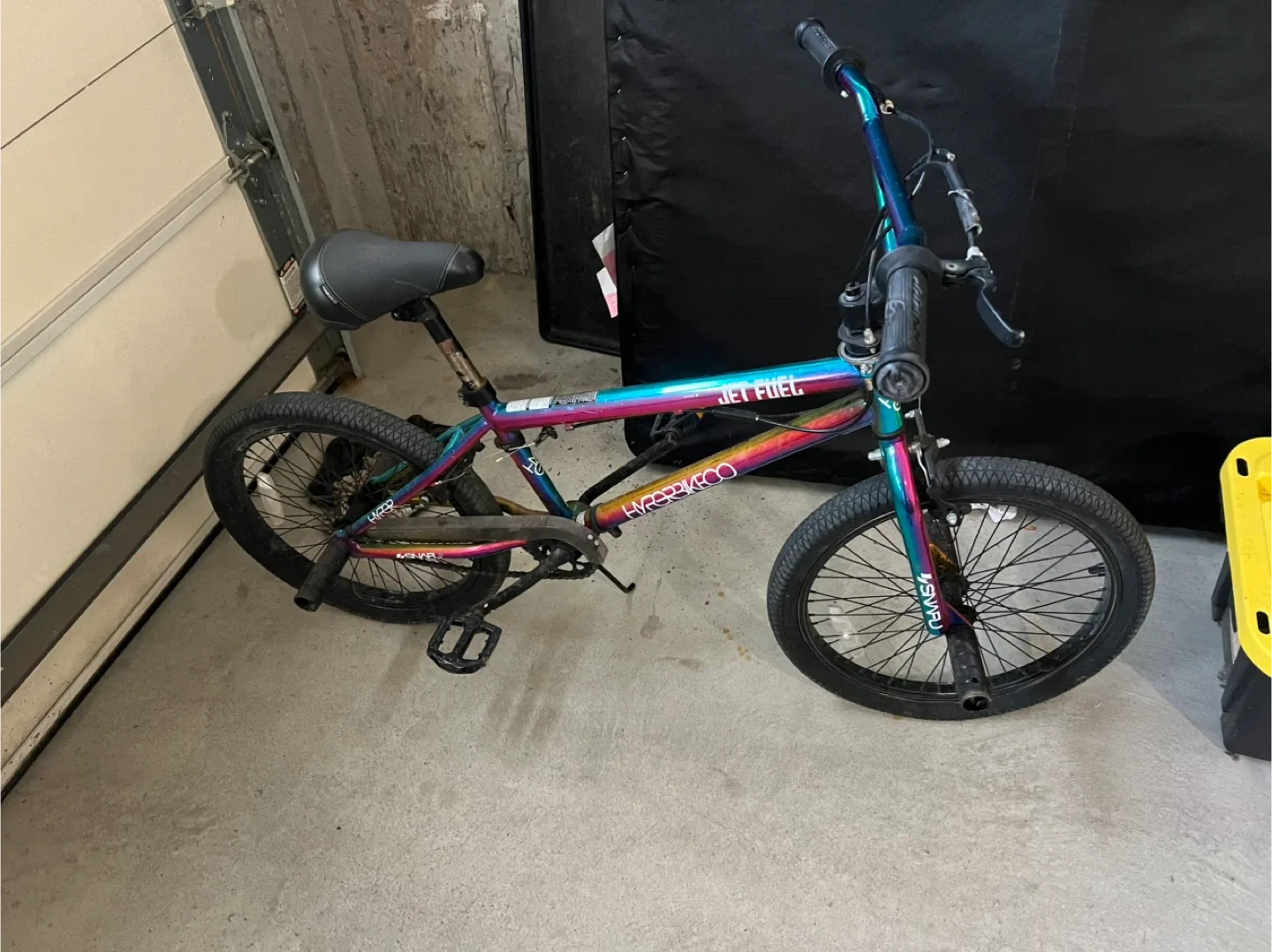 Hyper Jet kids Bike image indicator(3)