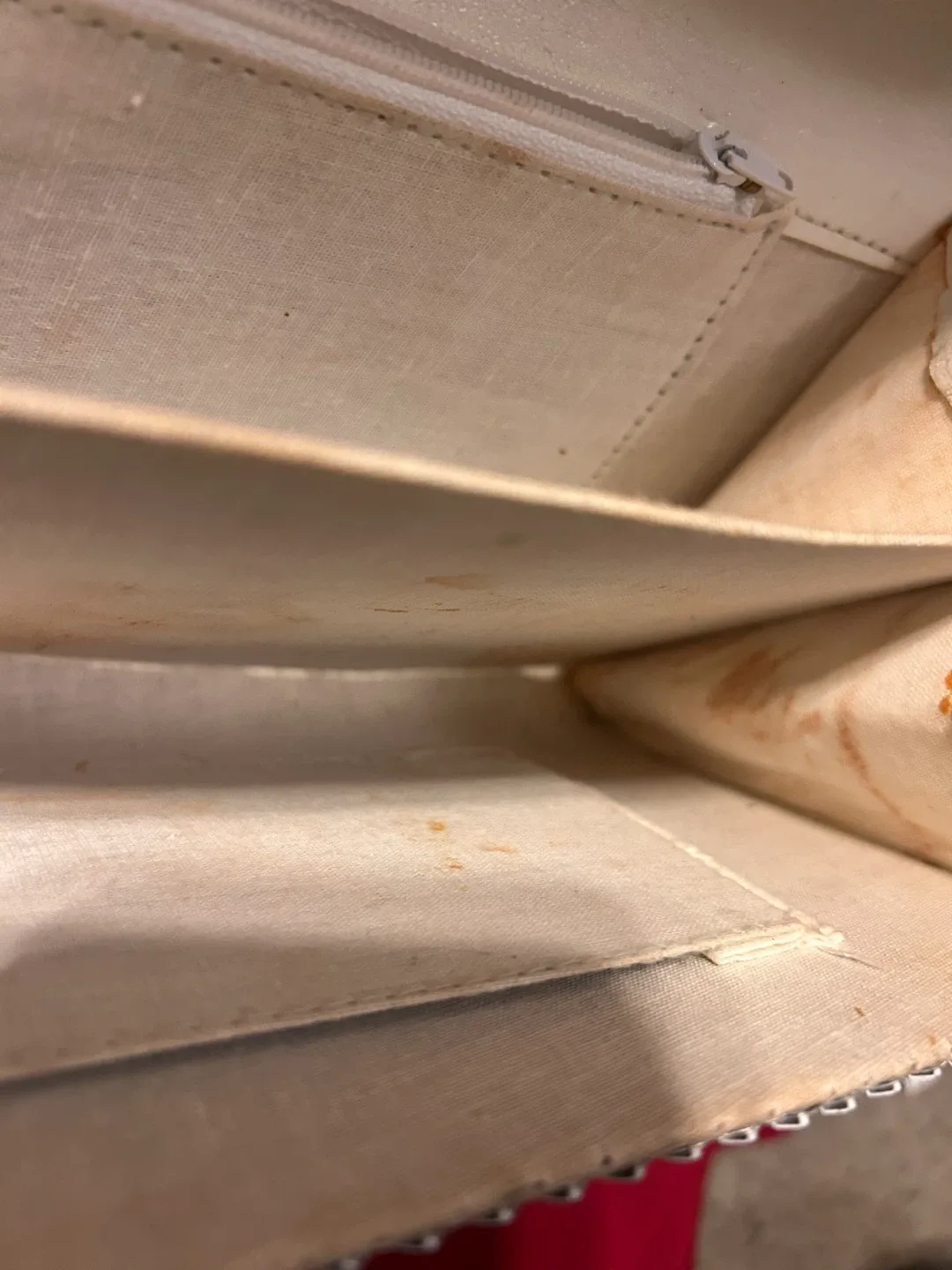 Vintage White chain Chainmail Clutch image indicator(6)