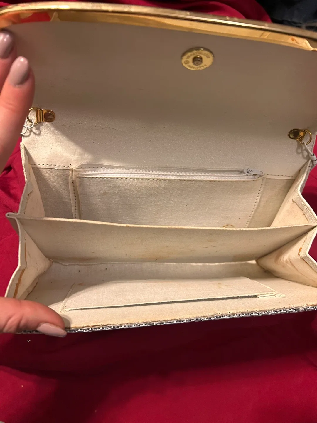 Vintage White chain Chainmail Clutch image indicator(5)