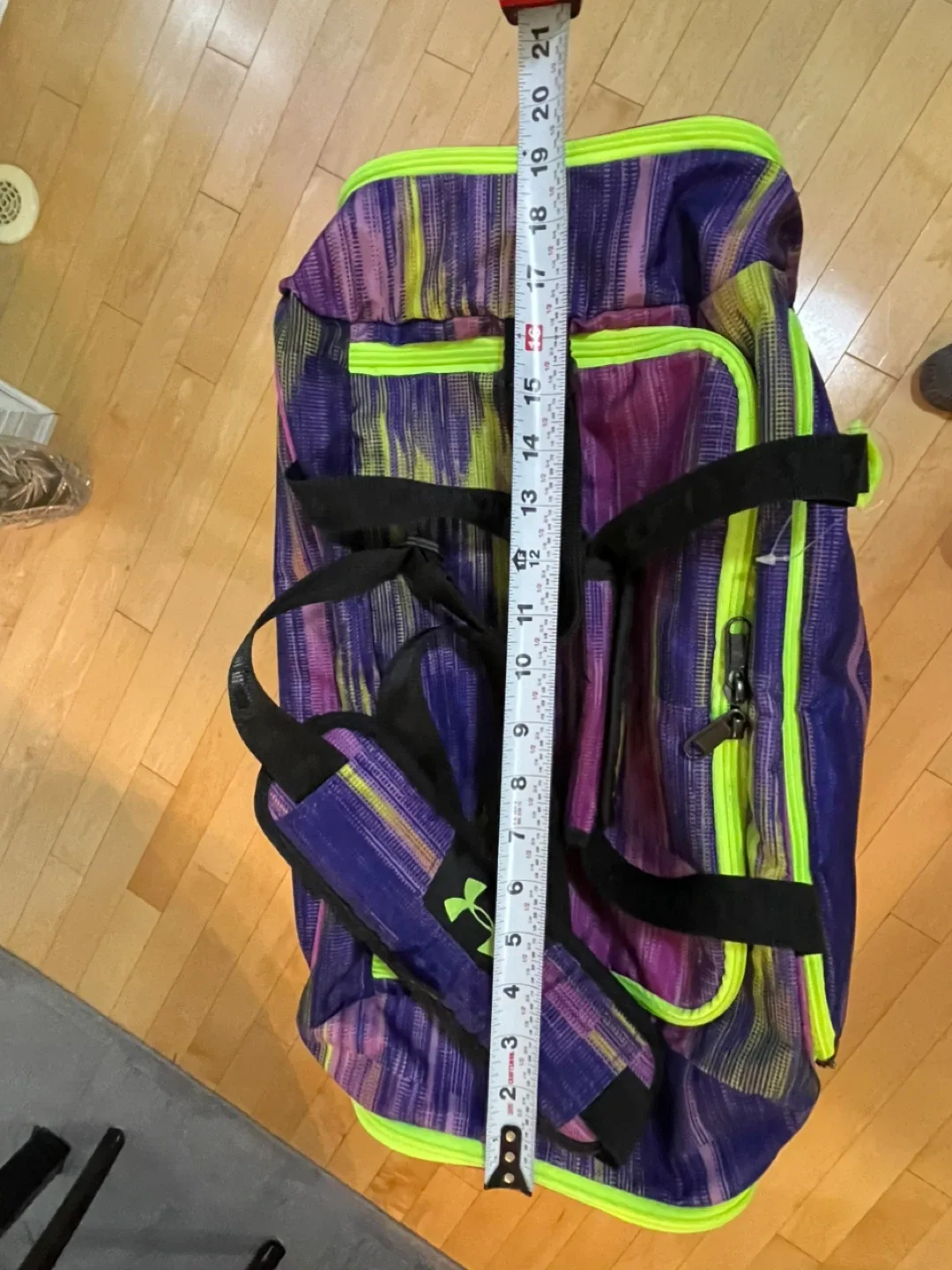 Under Armour Storm Duffel Bag image indicator(3)