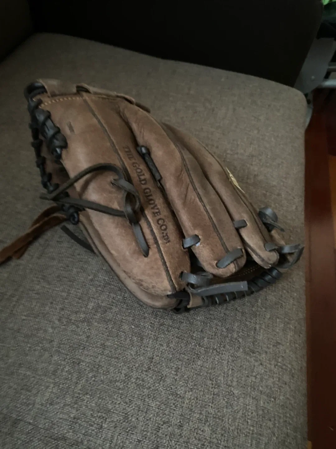 Guante de baseball image indicator(2)