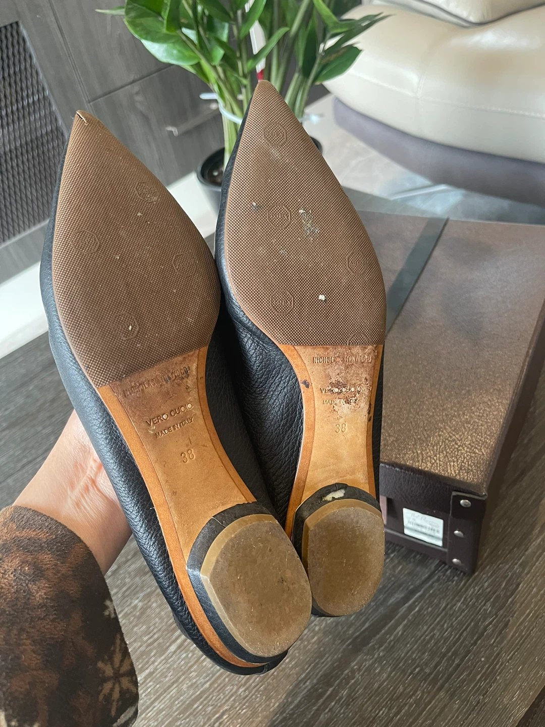 Nicholas Kirkwood Black Leather Loafers - Size 38 - photo 3