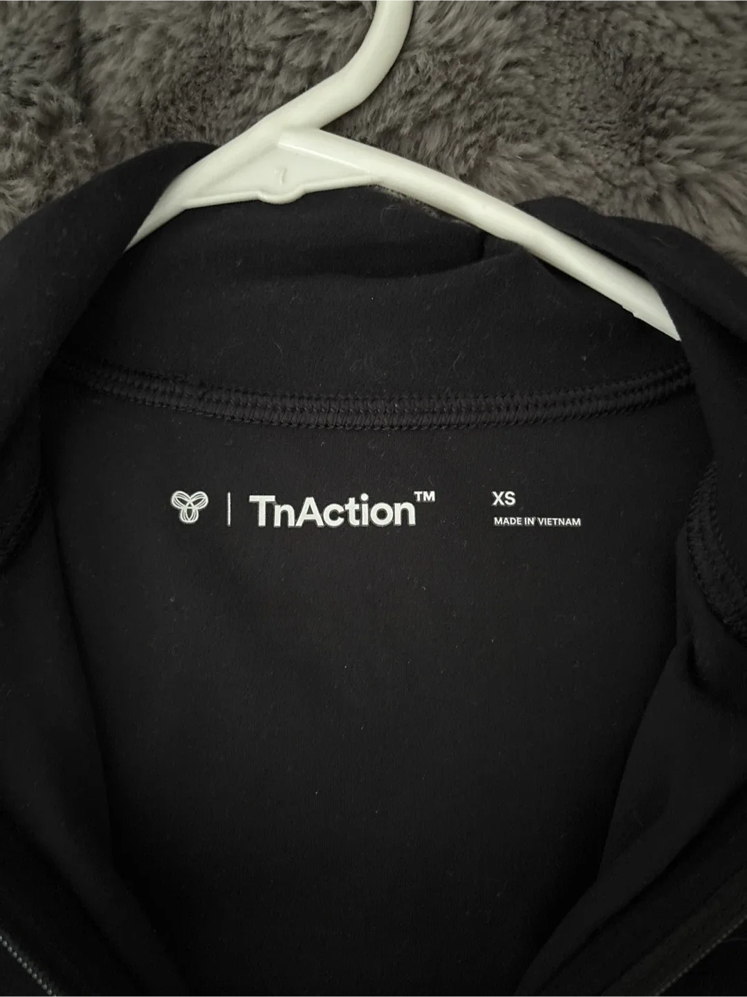 TNAction Black Zip Up - XS image indicator(2)