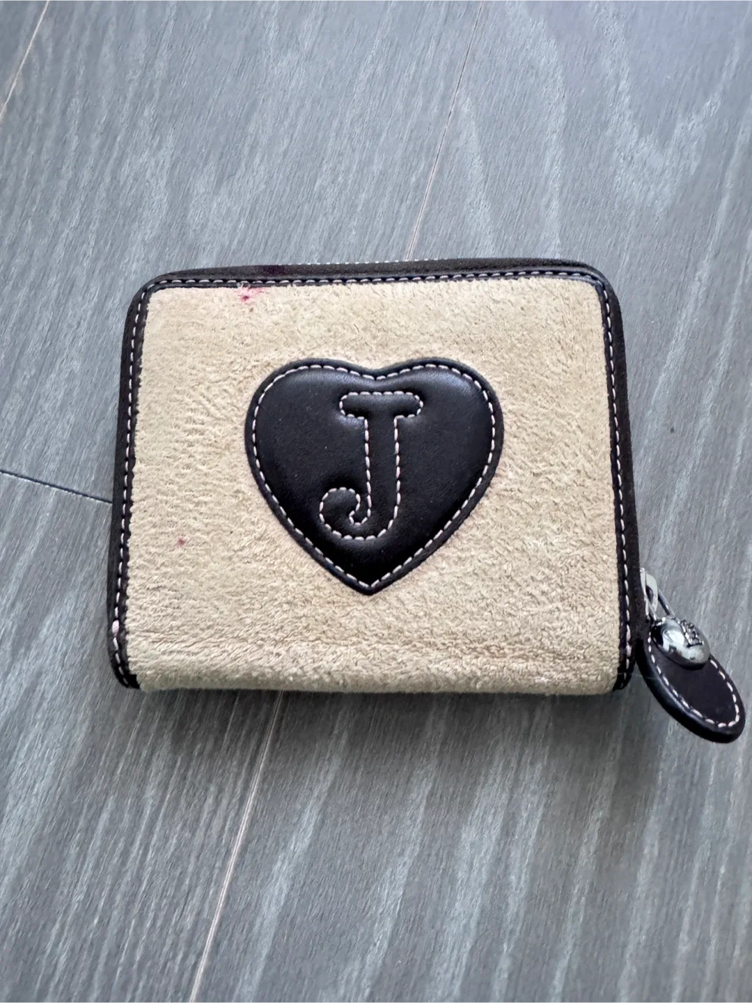 Juicy Couture Wallet image indicator(4)