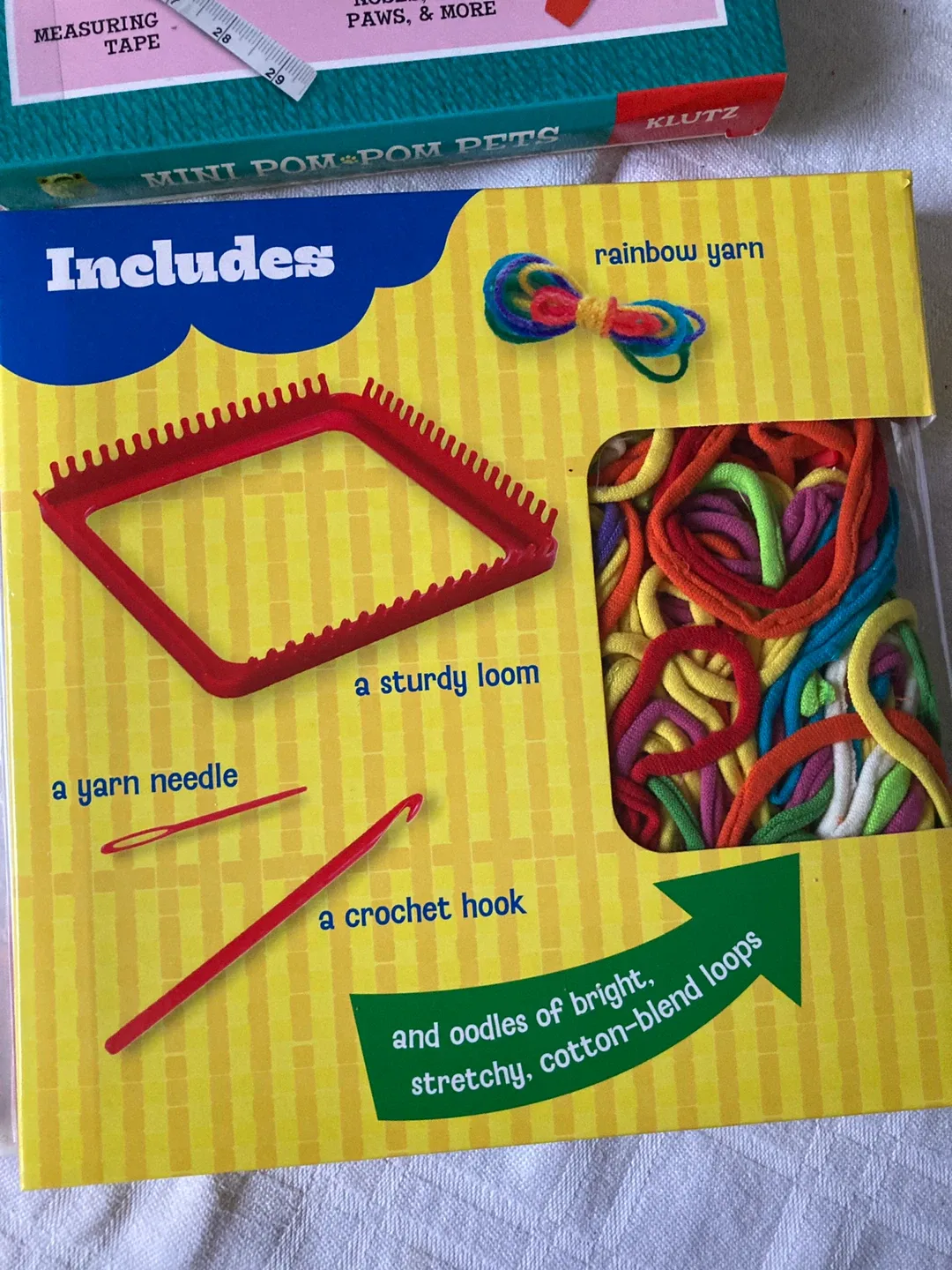 Klutz Mini Pom-Pom Pets & Potholders Craft Kits image indicator(5)