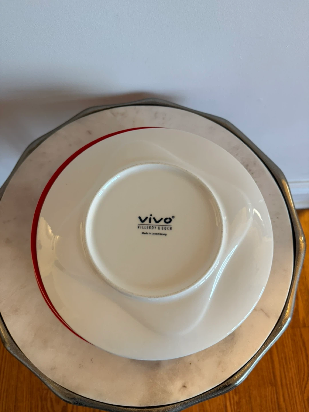 Villeroy & Boch Vivo Red Dinner Plates - photo 3