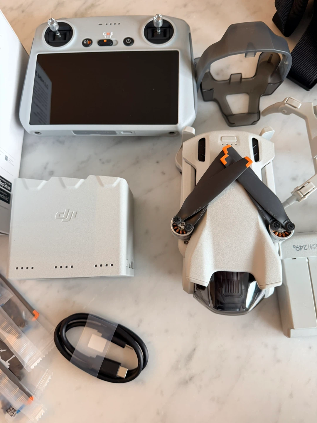 DJI Mini 3 Fly More Combo (DJI RC) - photo 5