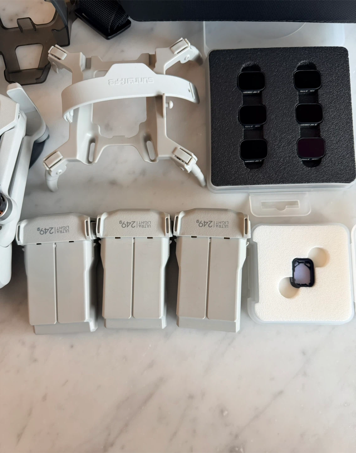 DJI Mini 3 Fly More Combo (DJI RC) - photo 4
