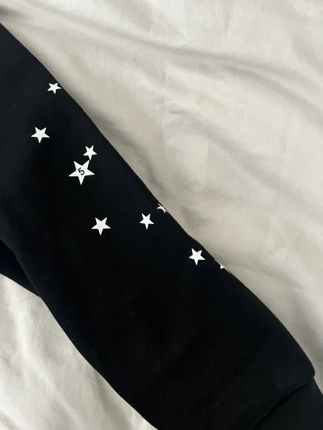 SP5DER Black Hoodie image indicator(3)