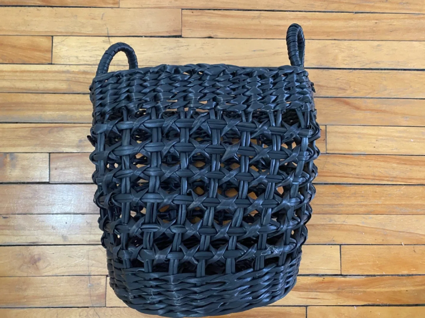 Black Woven Basket with Handles image indicator(2)