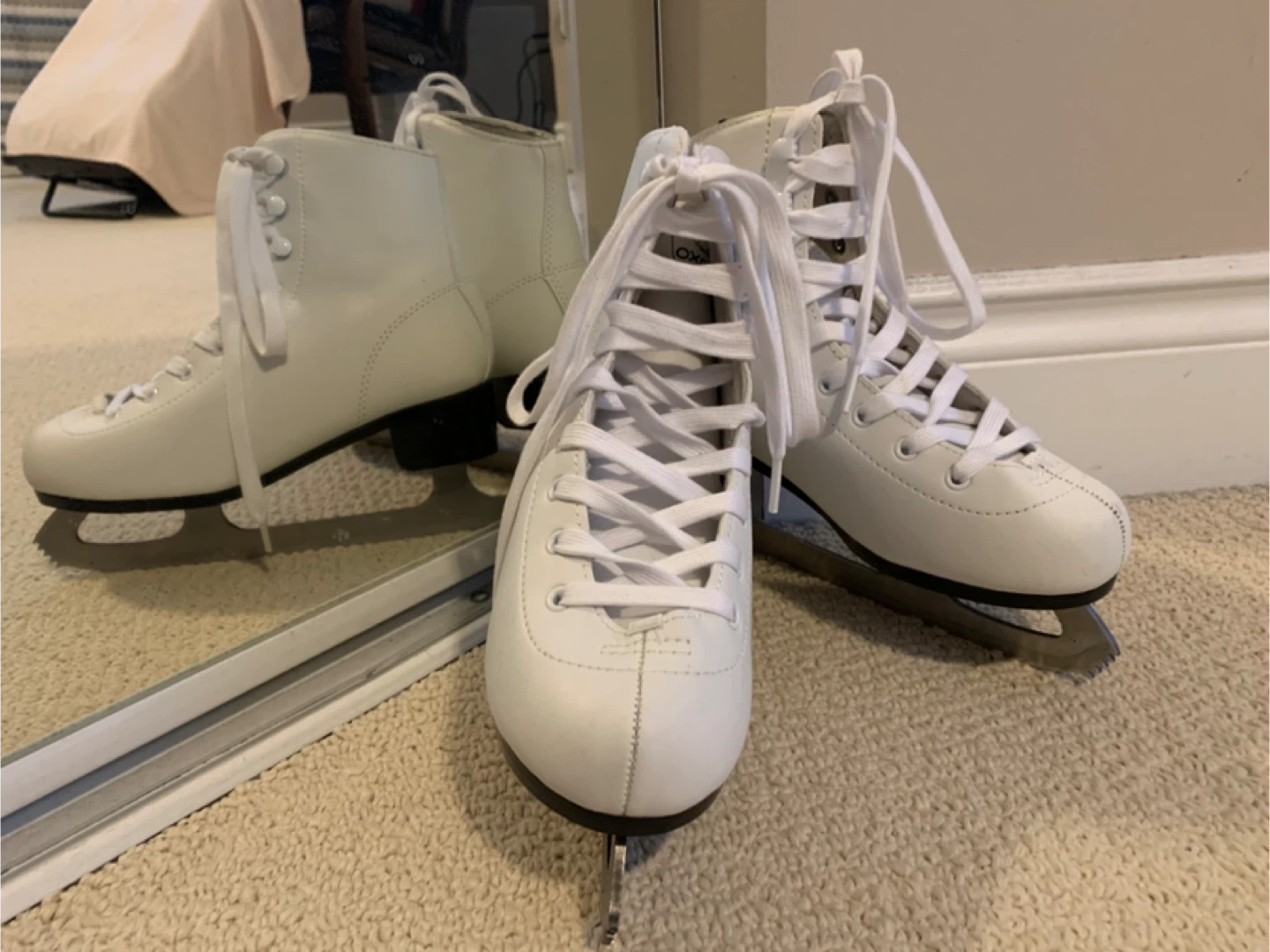 White Ice Skates - Size 35/36