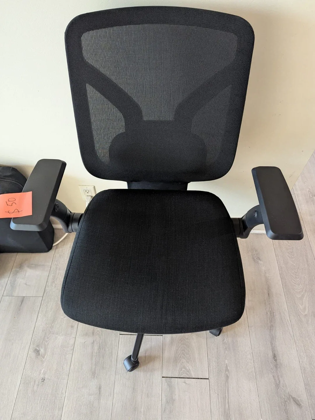 Ergonomic chair