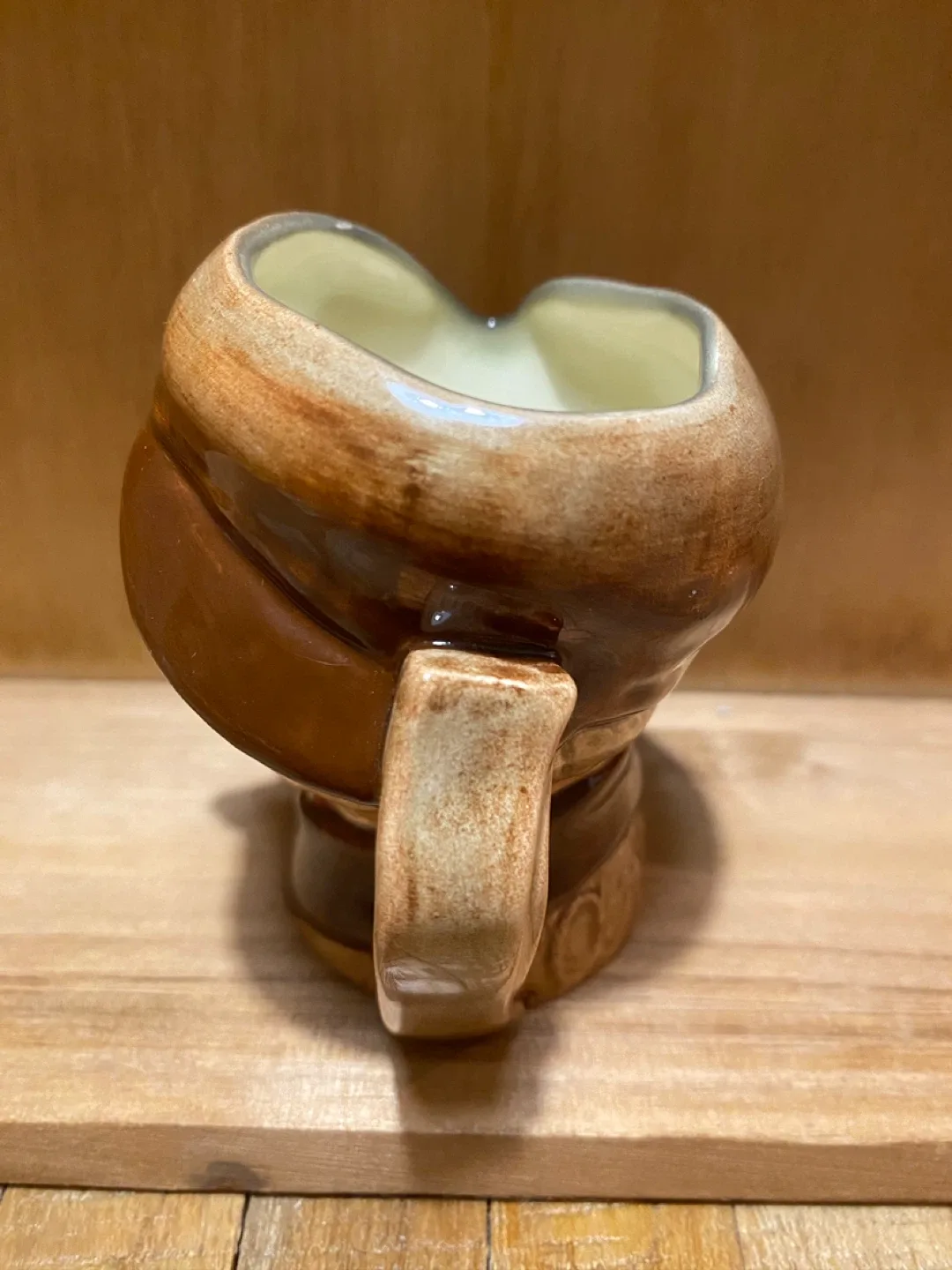 Vintage 1946 Royal Doulton ‘arry Miniature Jug image indicator(3)