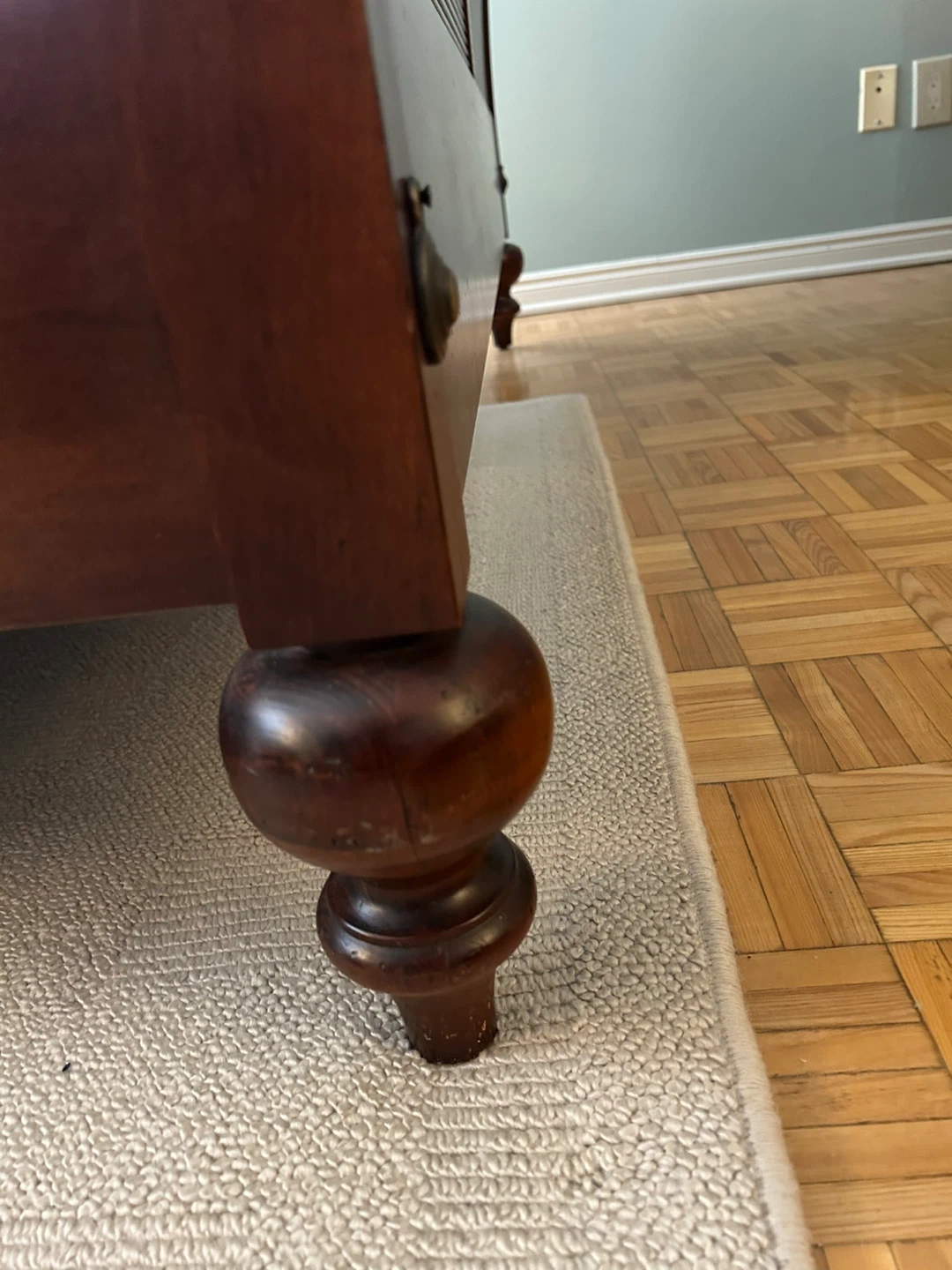 Wood Bed Frame - Queen Size - photo 5