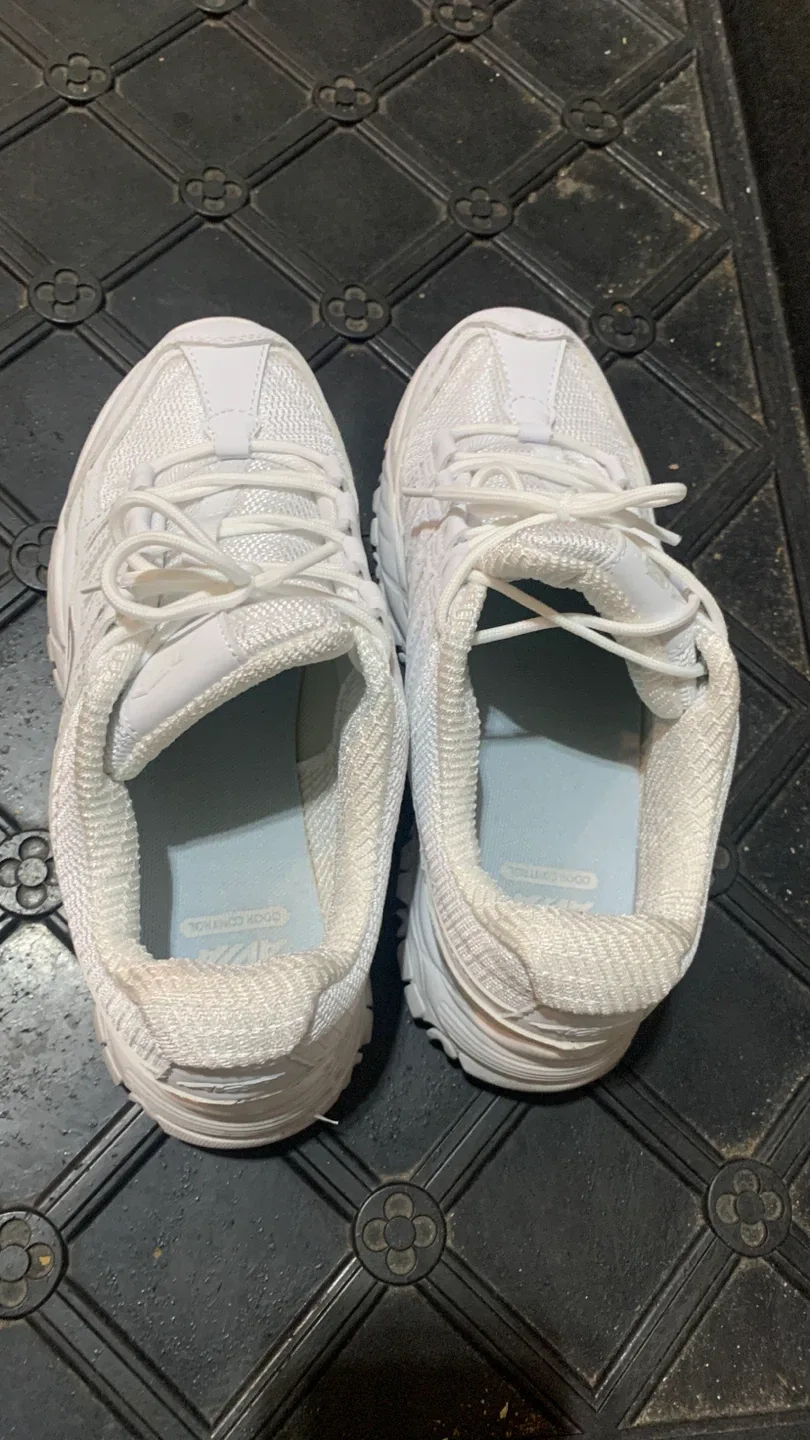 Avia White Sneakers image indicator(3)