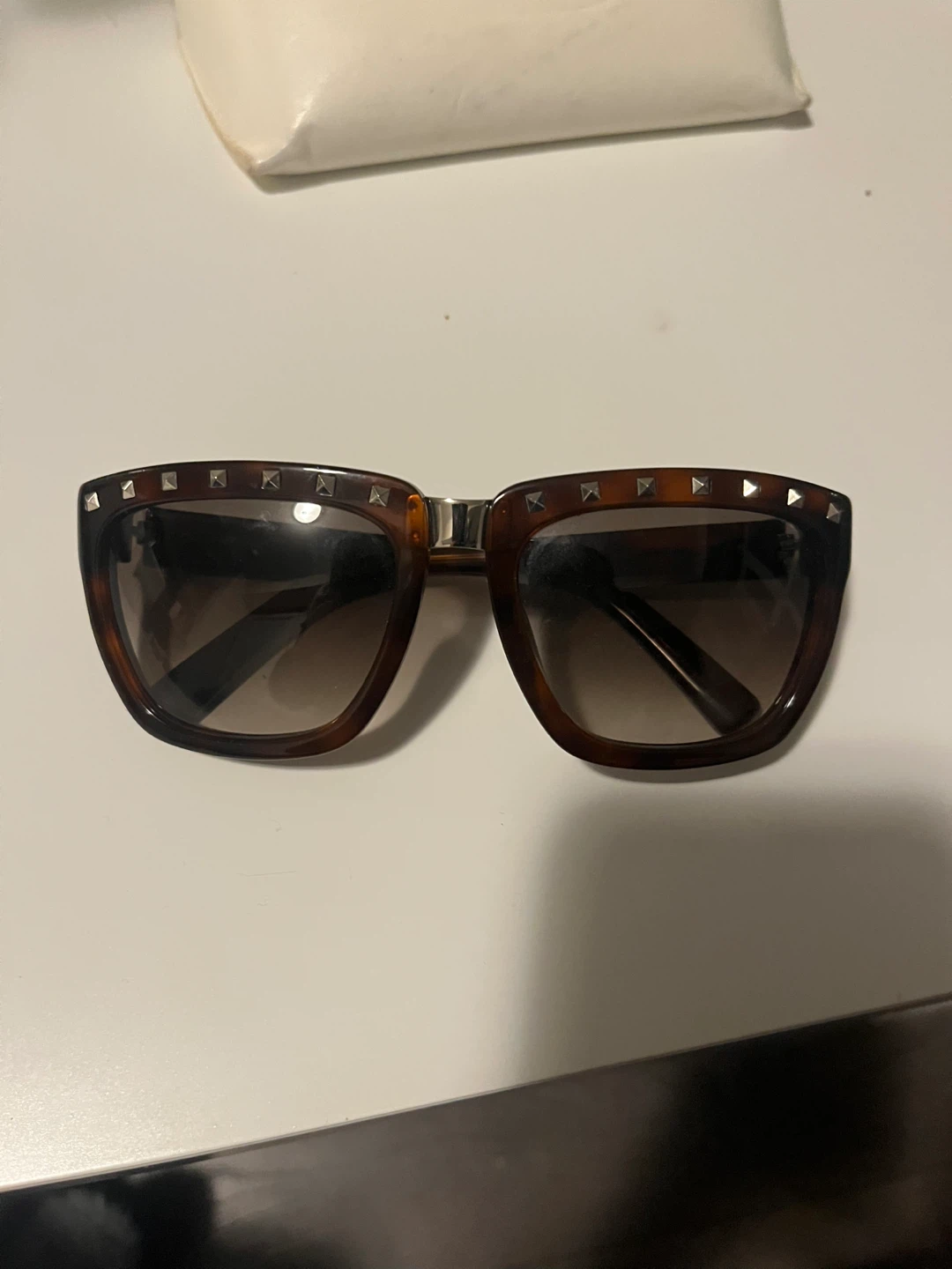 Valentino Sunglasses - photo 2