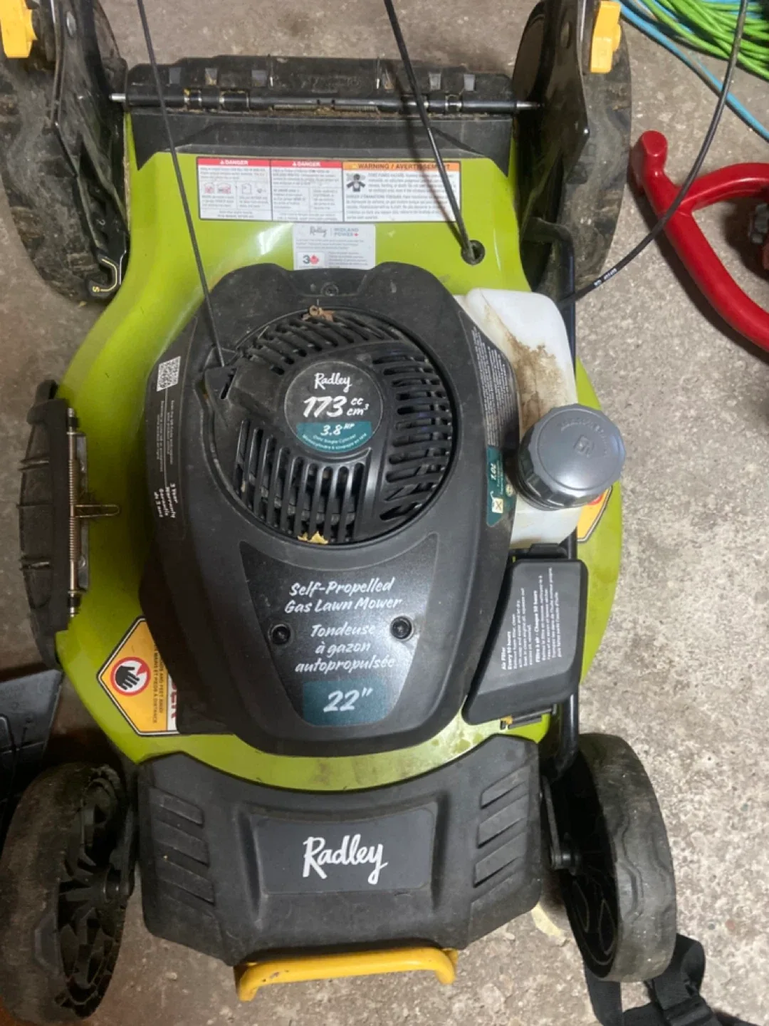 Radley 22" Self-Propelled Gas Lawn Mower image indicator(2)