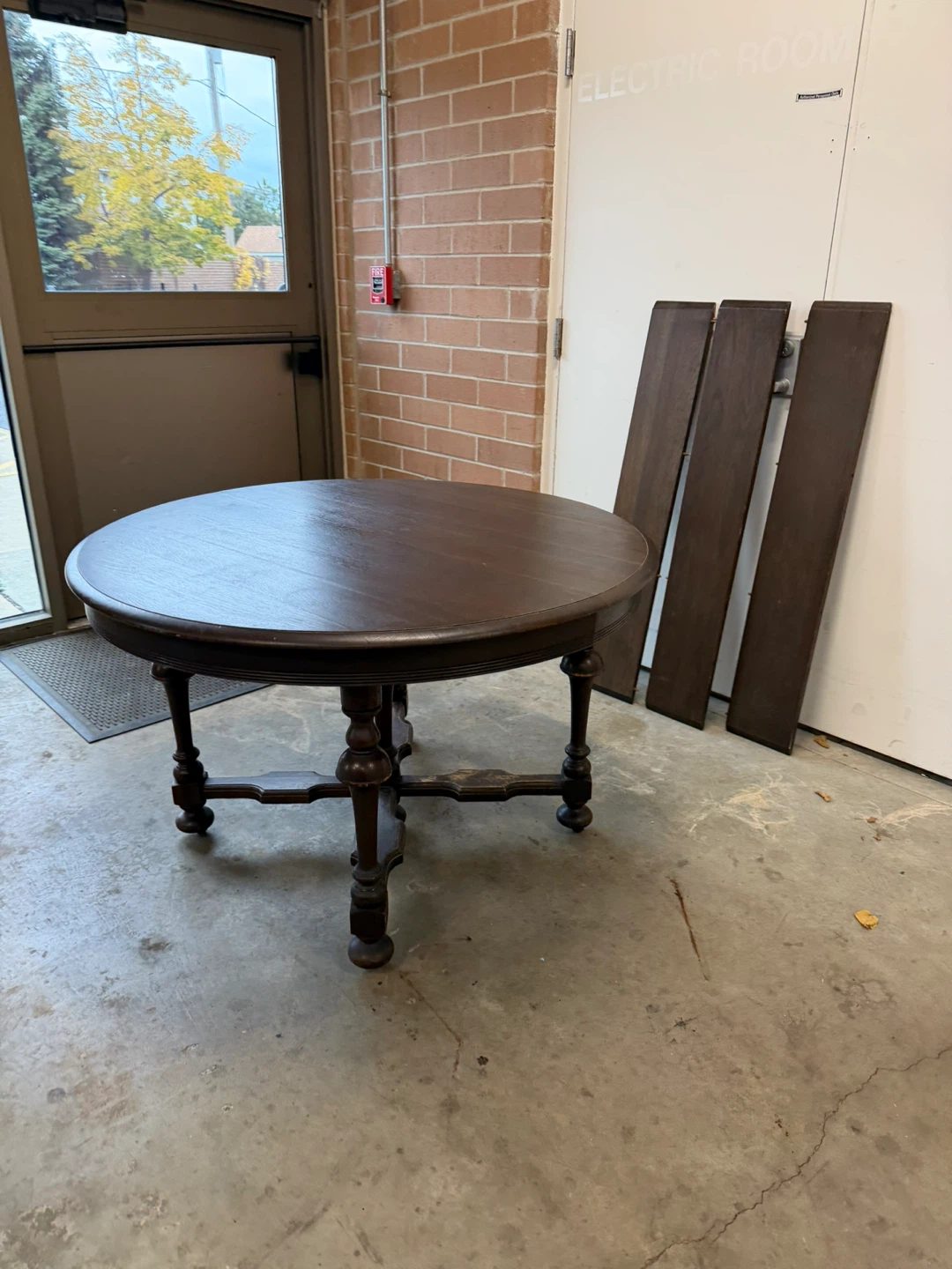 Antique Round Dark Wood Table with Leaves - photo 2