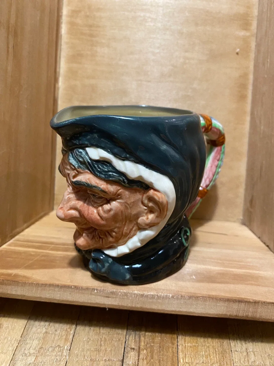 Vintage Royal Doulton “Granny” Toby Jug image indicator(2)