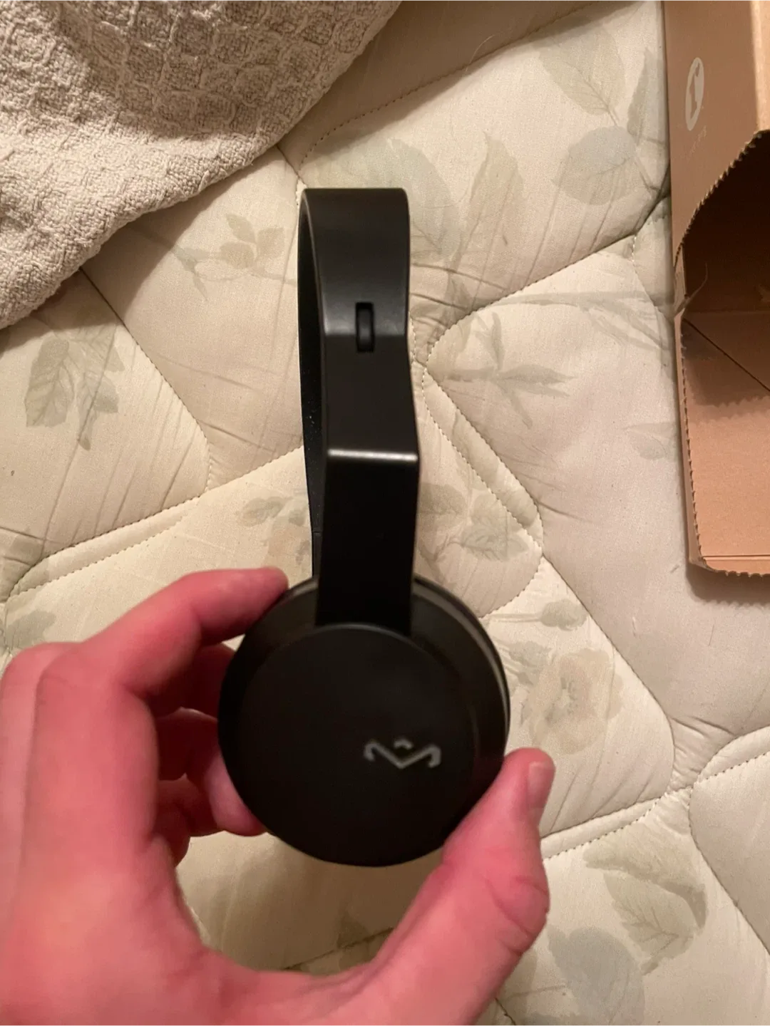 Marley Rebel BT Bluetooth Headphones - Black image indicator(2)