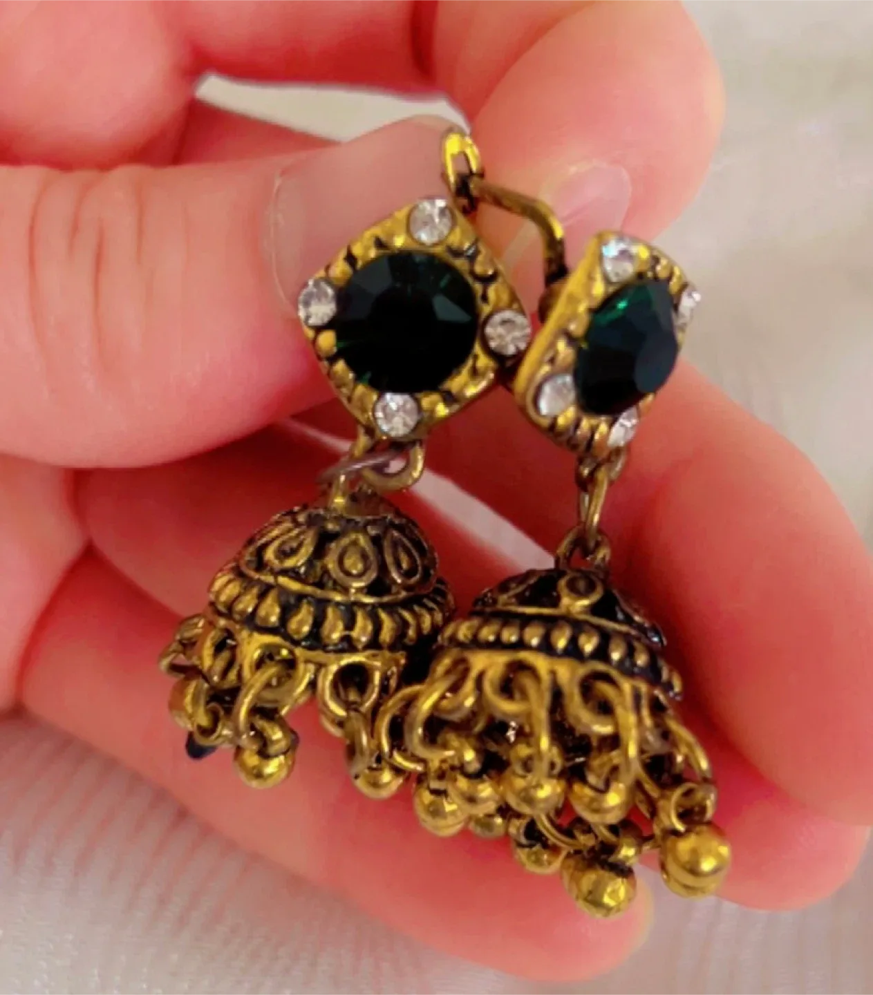 Emerald & Gold Jhumka Earrings