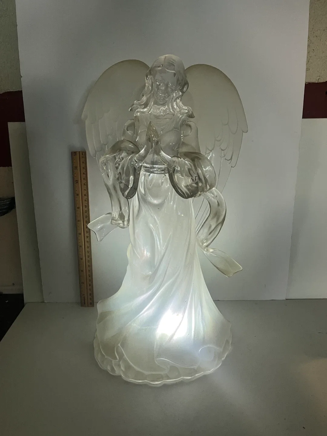 Vintage Lucite Angel Figurine. 18inches! image indicator(6)