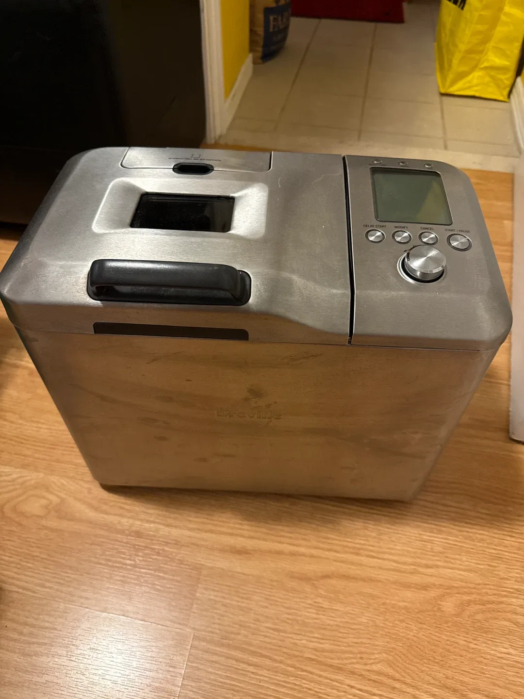 Breville Custom Loaf Bread Maker image indicator(2)