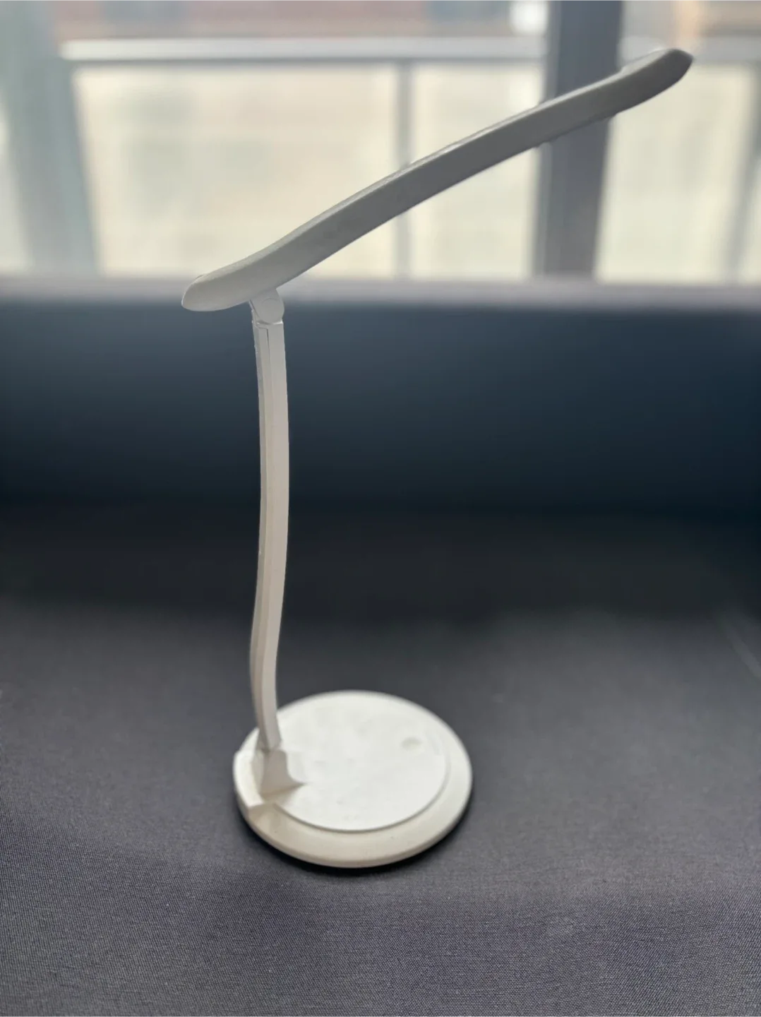 White LED Desk Lamp image indicator(2)
