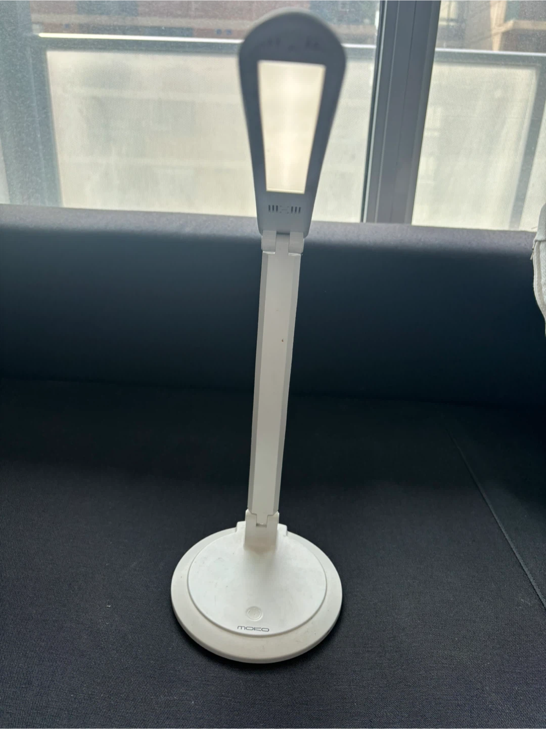 White LED Desk Lamp - photo 4