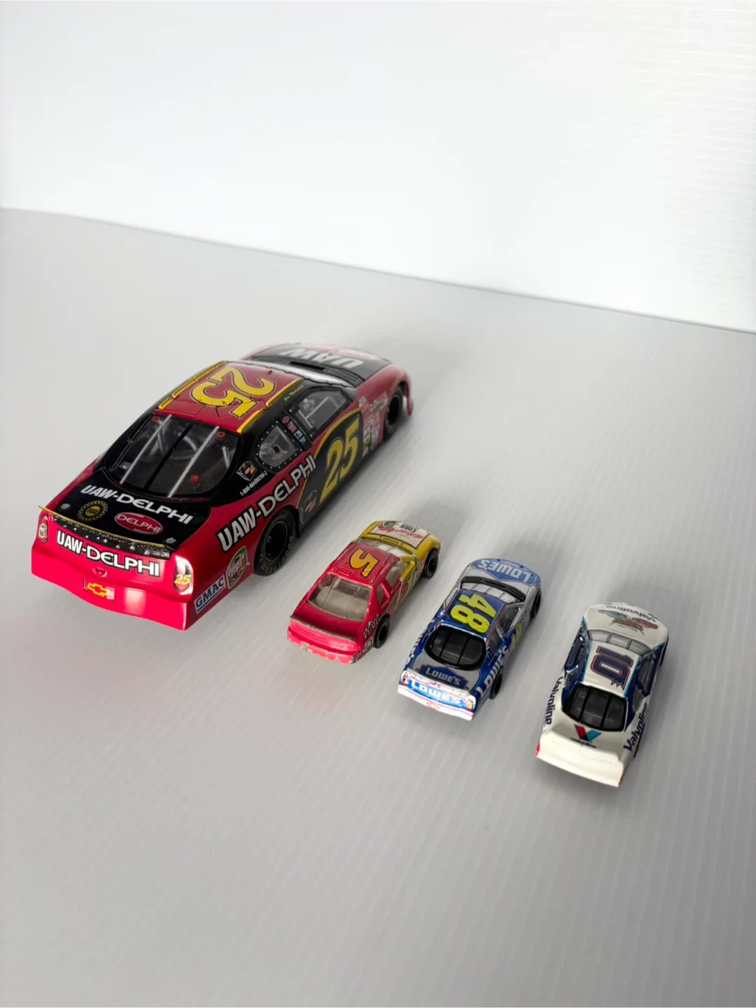 NASCAR diecast cars image indicator(3)