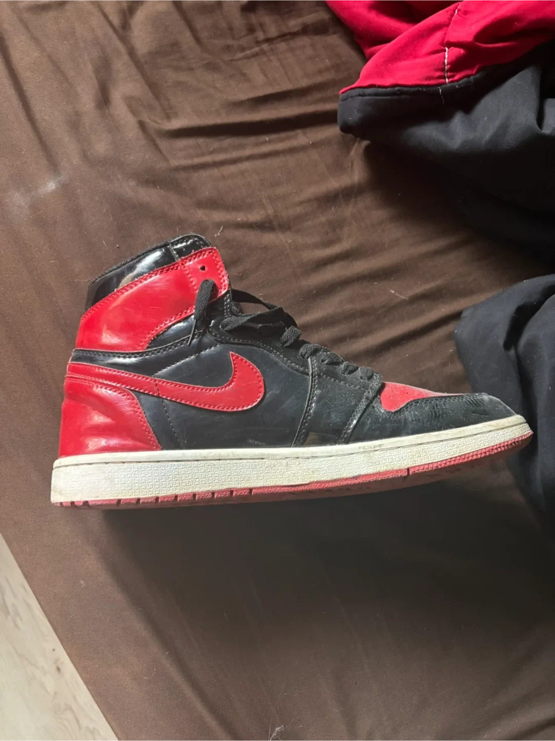 Nike Air Jordan 1 Red/Black