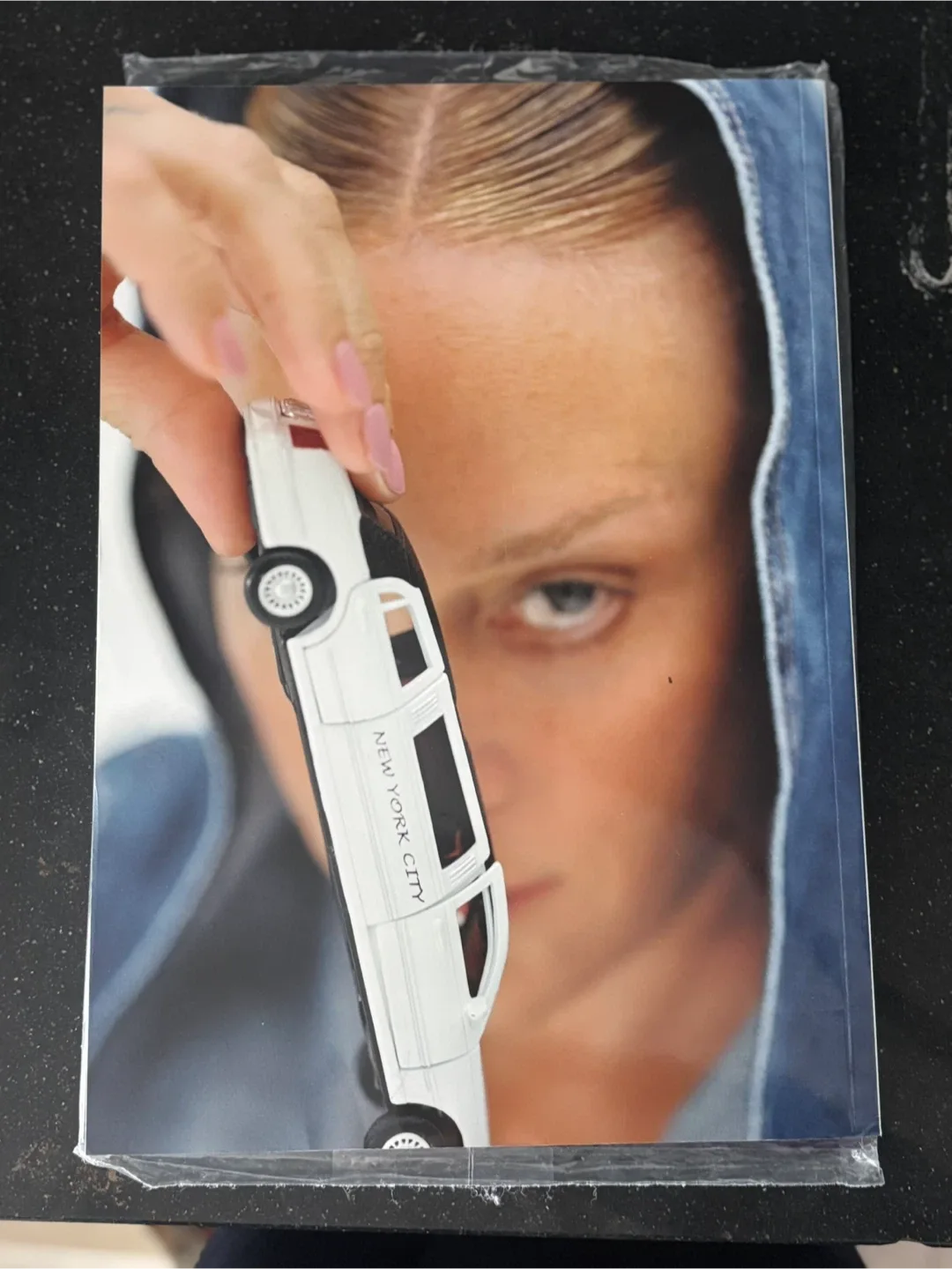 Free SSENSE Magazinex2 🥕🥕 image indicator(3)