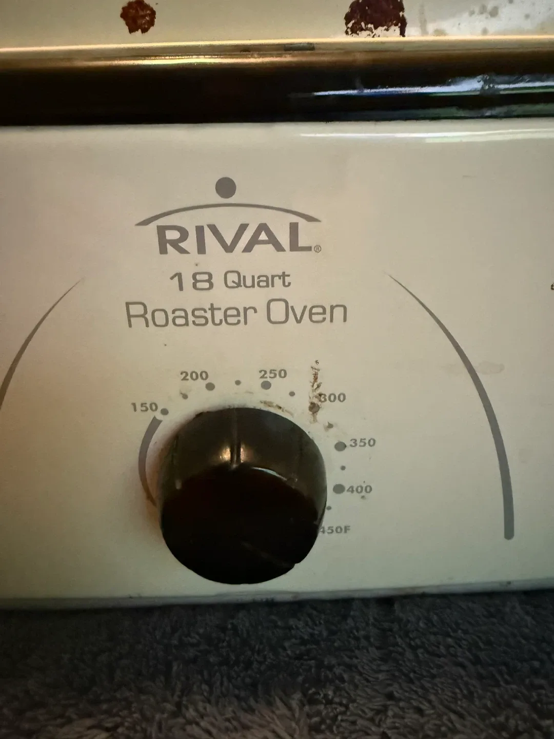 Rival 18-Quart Roaster Oven image indicator(2)