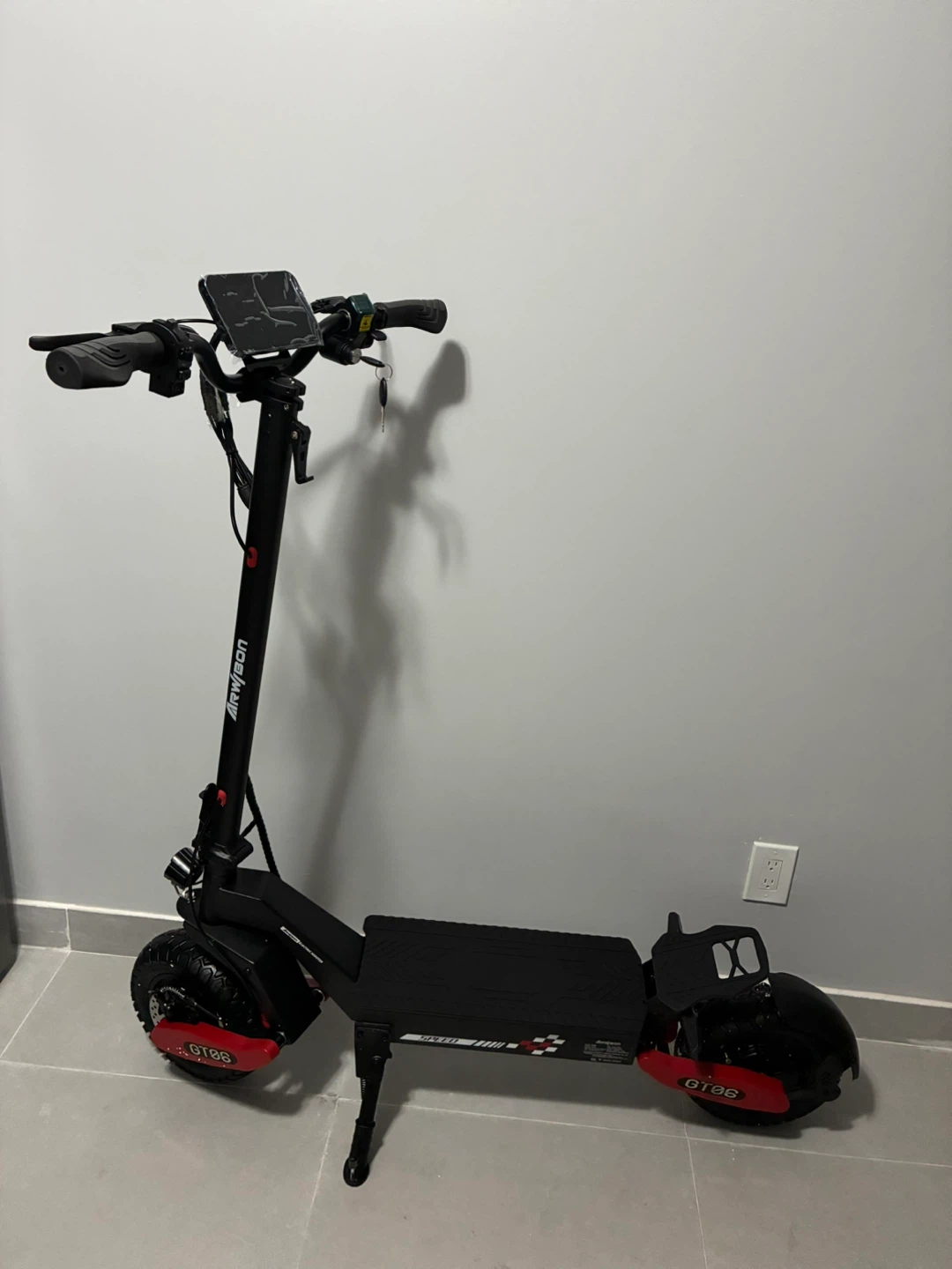 Arwibon Speed GT86 Electric Scooter - photo 2
