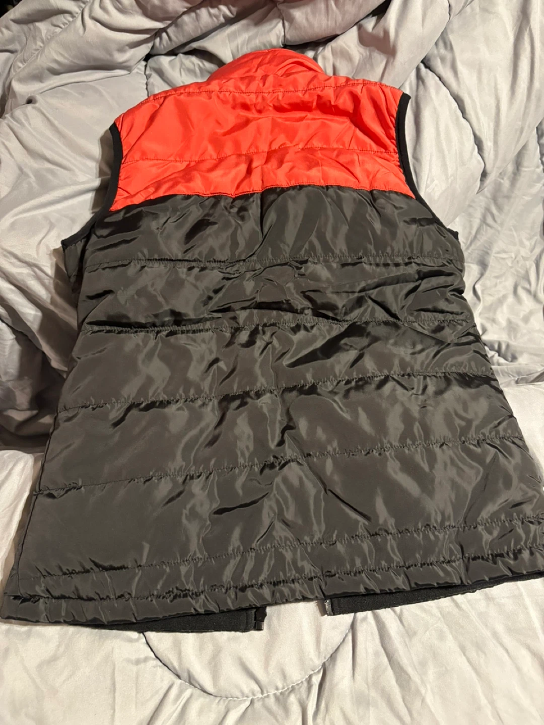 NEW Heated Vest-battery not included-pick up NE Martindale - photo 4