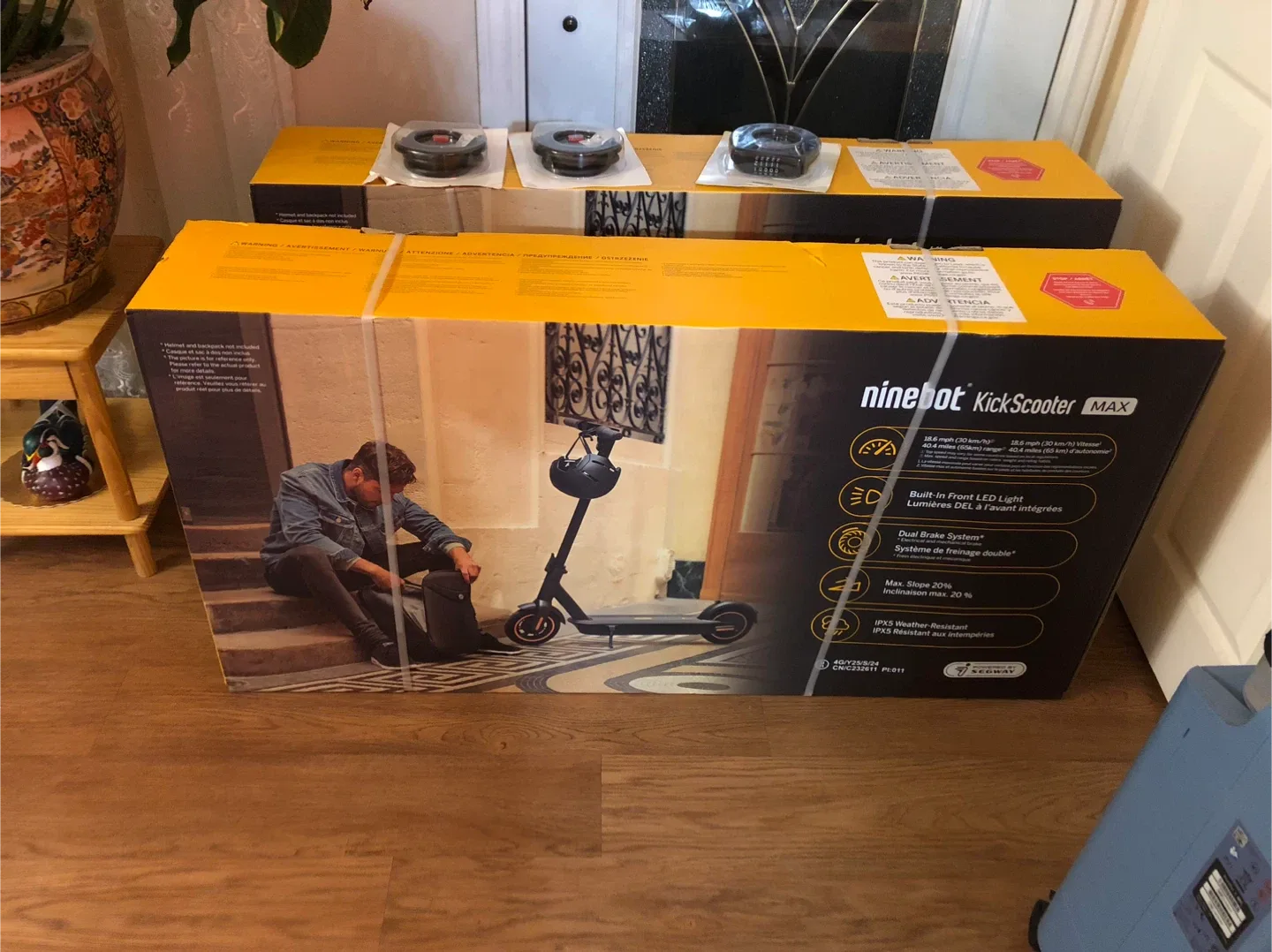 New Ninebot KickScooter MAX G30P with lock image indicator(3)