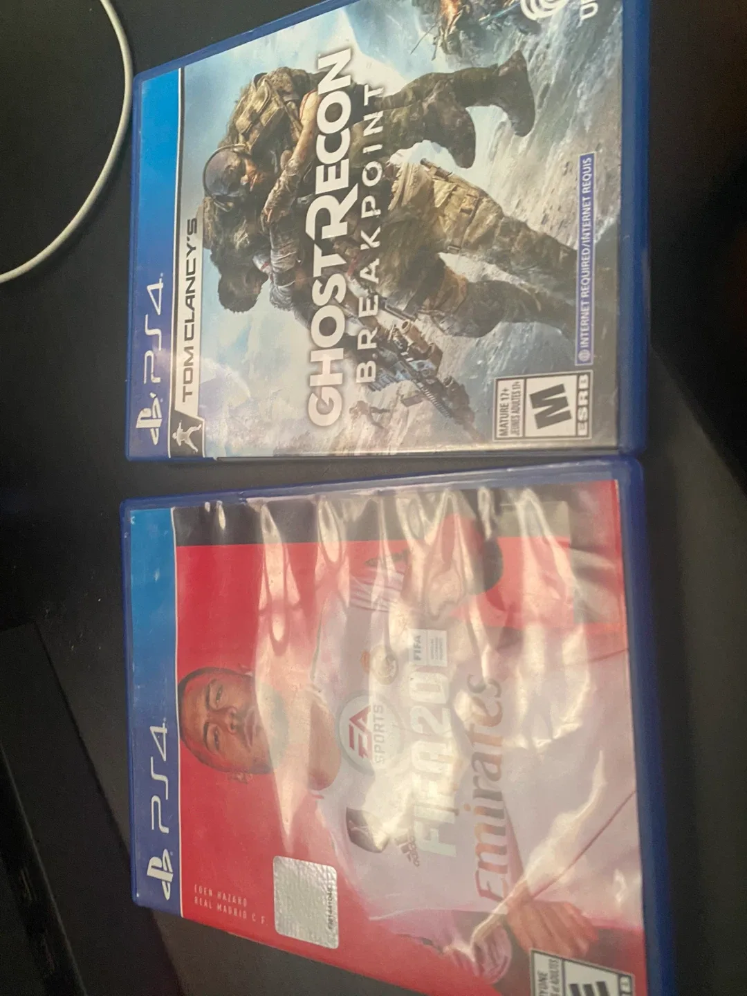 PS4 Games: Ghost Recon Breakpoint & FIFA 20 image indicator(2)