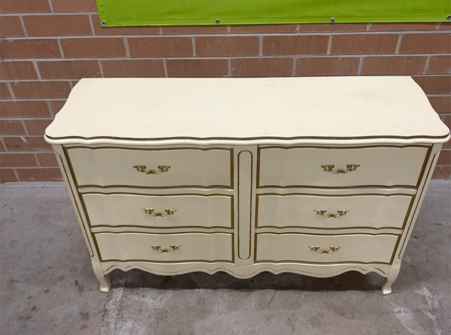 Vintage Style 6-Drawer Dresser - photo 2