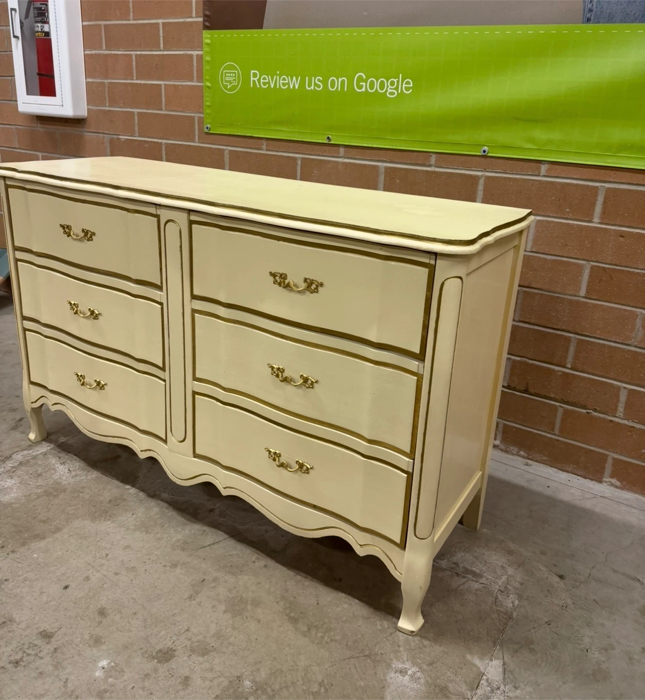Vintage Style 6-Drawer Dresser - photo 5
