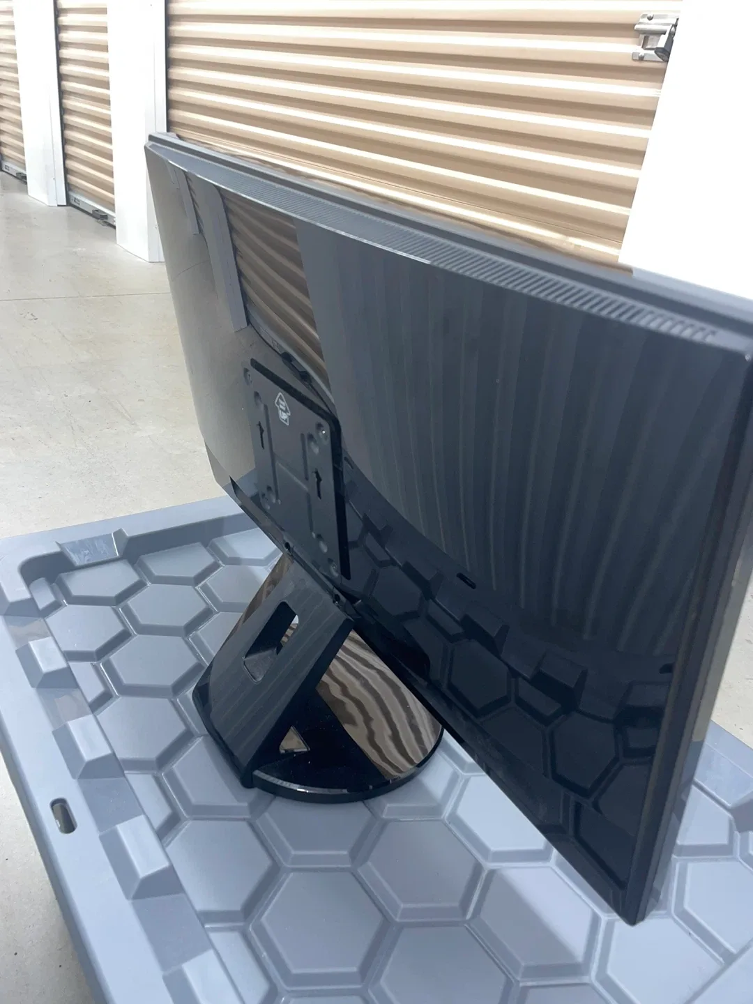 Asus Monitor - Great Condition! image indicator(3)