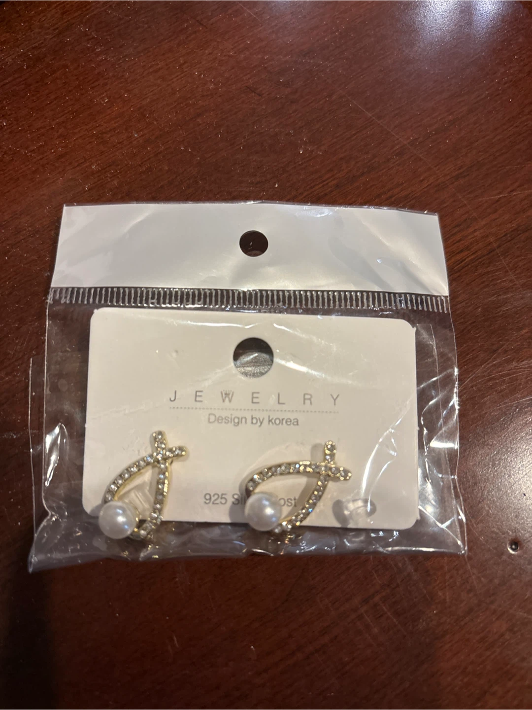 New Pearl Earrings - Design by Korea