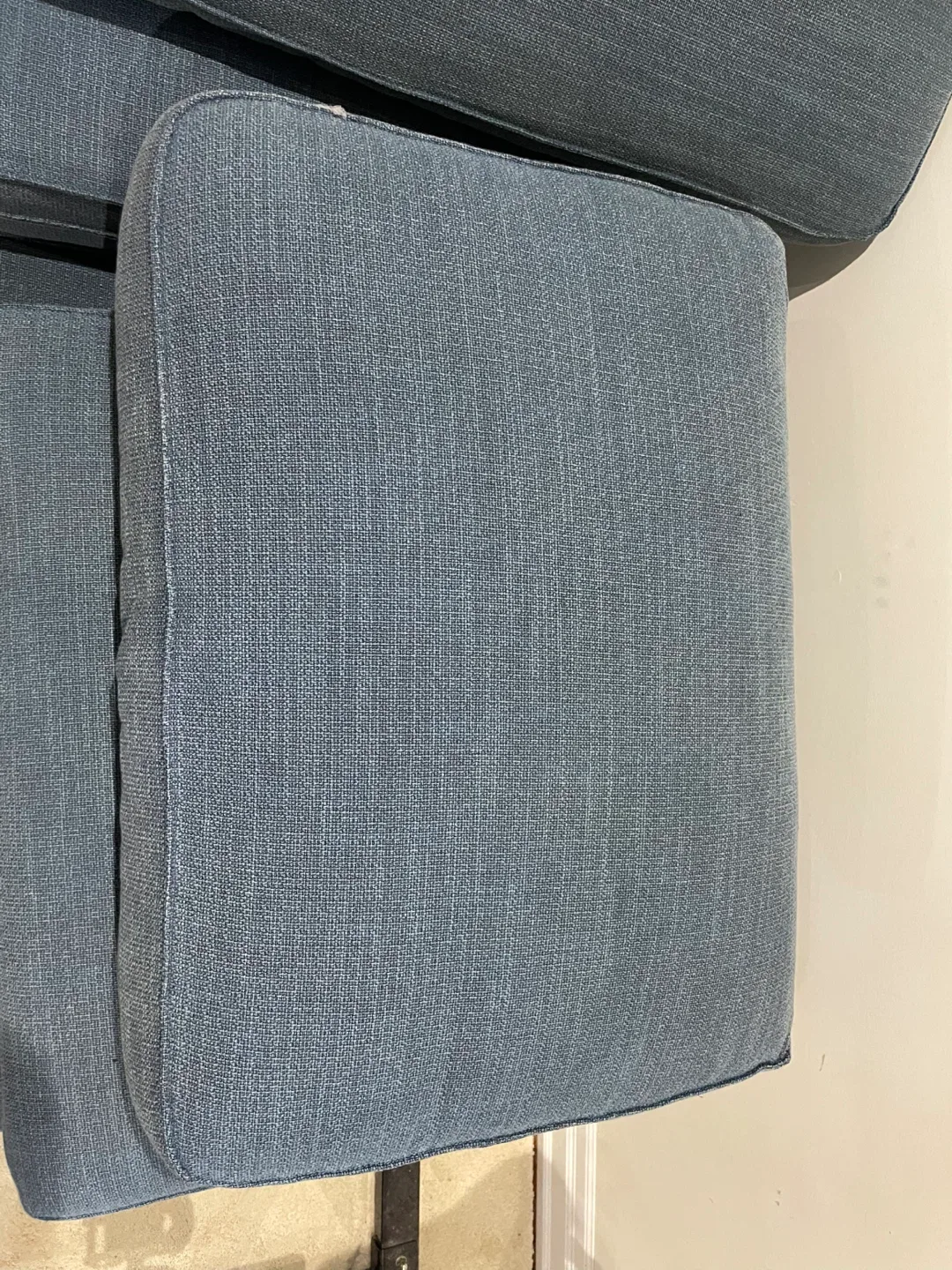 Chaise Sofa image indicator(2)