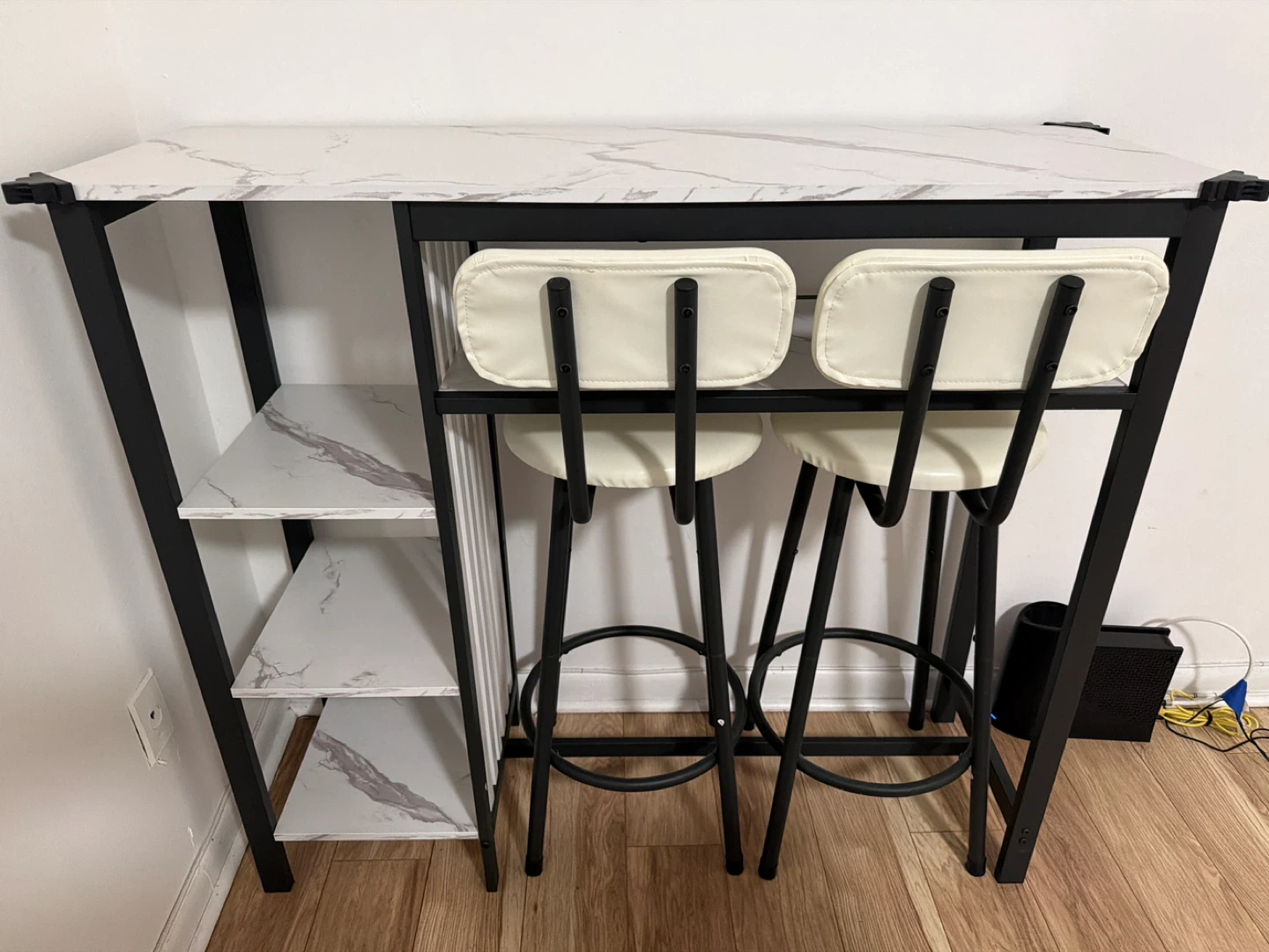 Marble Top Bar Table with 2 Stools - photo 4