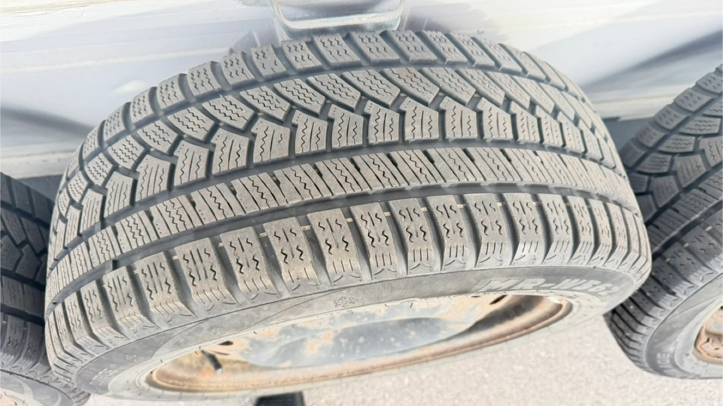 Set of 4 Winter Tires 215/55R17 - photo 3