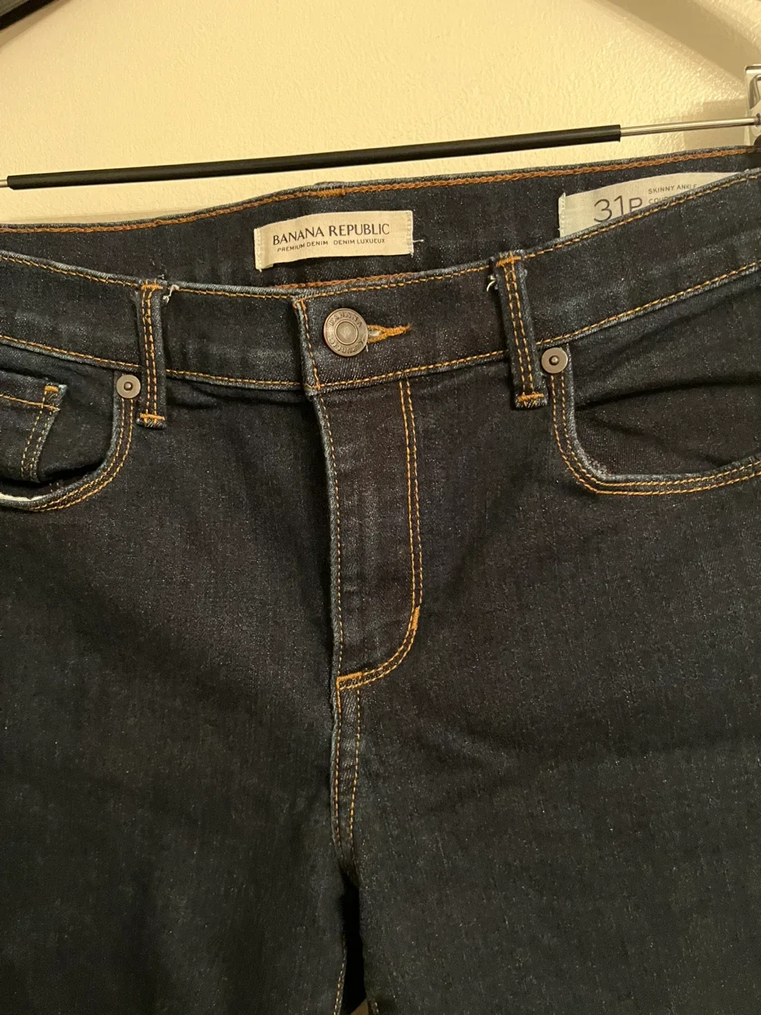 Banana Republic Skinny Ankle Jeans image indicator(2)