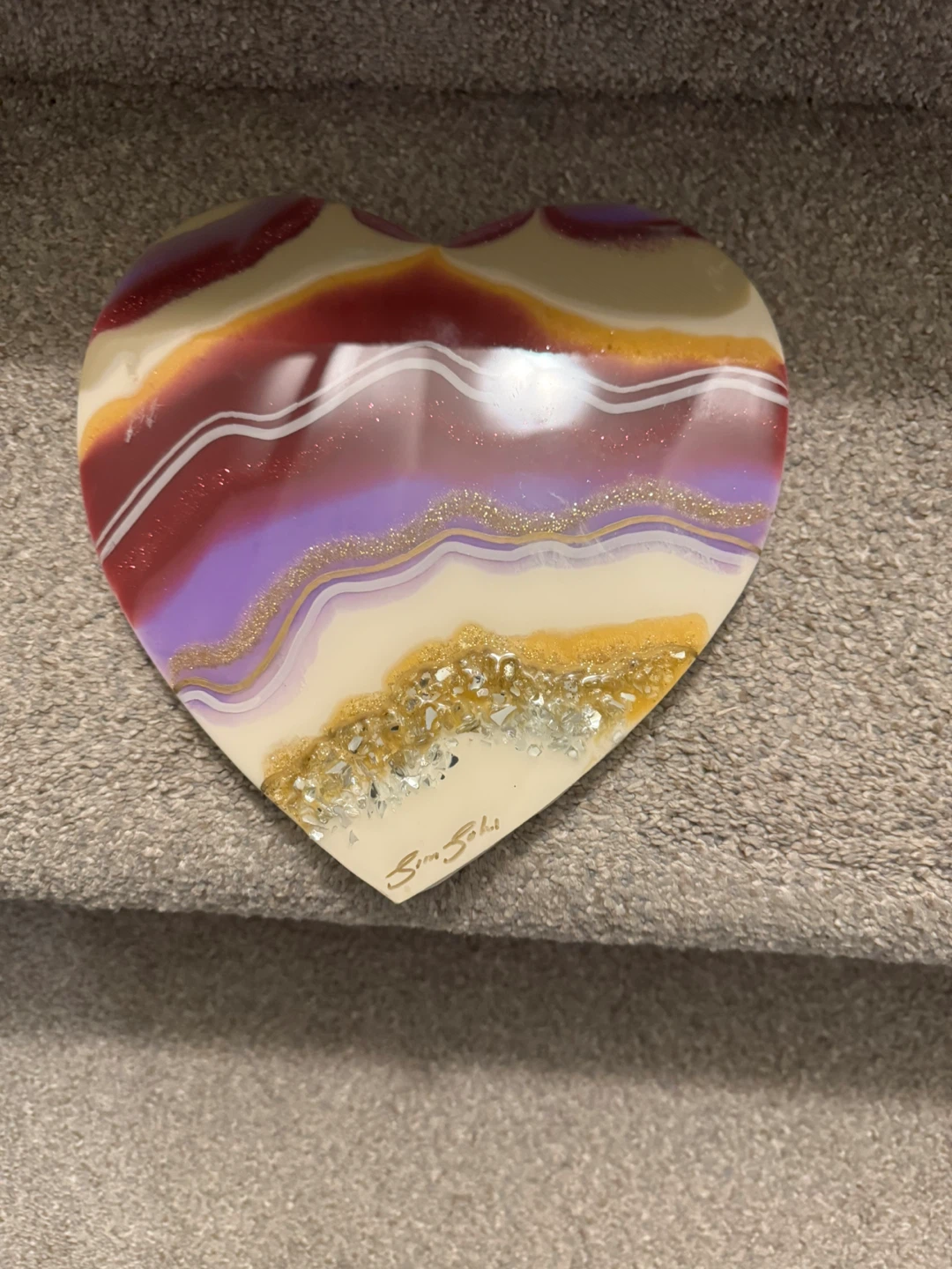 Heart-shaped Resin Art - photo 2