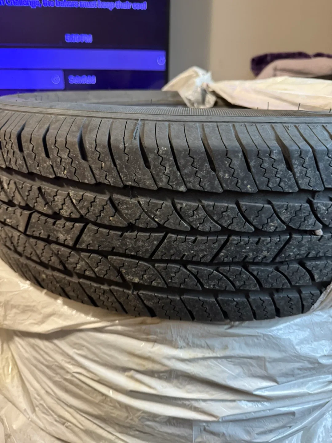 RockBlade 215/70R16 100H Tires - Set of 4 image indicator(6)