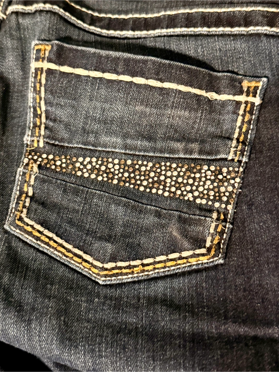 BKE Stella Jeans Size gem embellished pockets 27R - photo 5